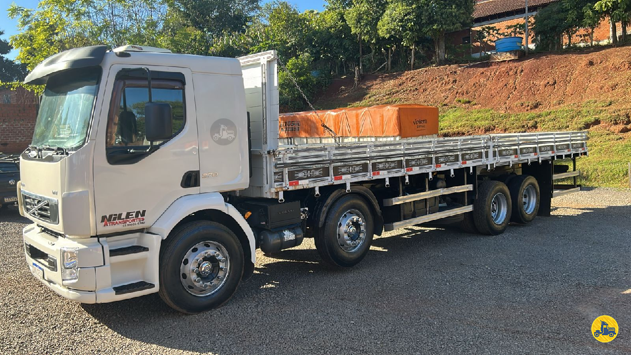 CAMINHAO VOLVO VOLVO VM 270 Grade Baixa BiTruck 8x2 De Mattos Veículos TUCUNDUVA RIO GRANDE DO SUL RS